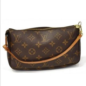 Louis Vuitton monogram pochette